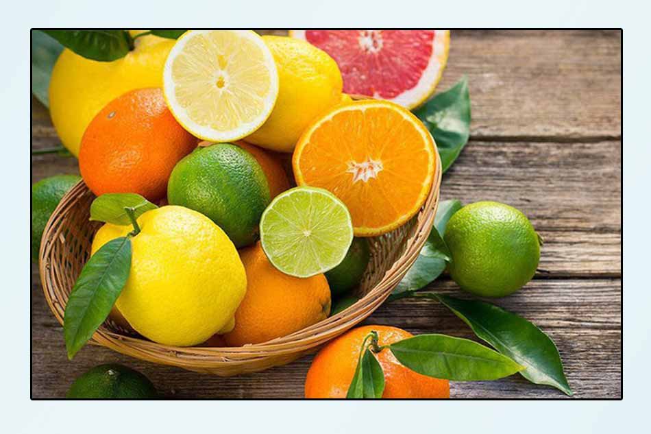 Hình: Bổ sung vitamin C để tăng cường sức khỏe răng lợi