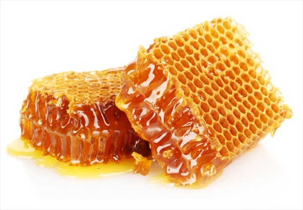 Mật ong giúp làm dịu những cơn đau do viêm lợi gây ra