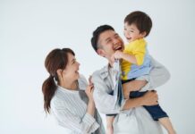 TẦM QUAN TRỌNG TRONG GIAO TIẾP CHA MẸ VÀ CON CÁI