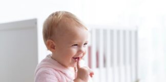 ĐỪNG ĐỢI ĐẾN KHI CON BIẾT NÓI MỚI TRÒ CHUYỆN