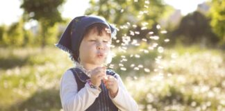 LÒNG NHÂN ÁI KHÔNG THỂ ĐƯỢC “GIẢNG DẠY” NHƯ MỘT BÀI HỌC ĐẠO ĐỨC