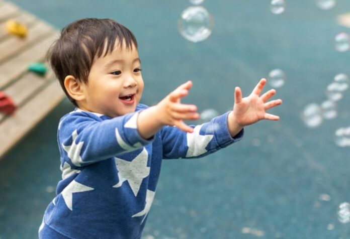 BA ĐIỀU ĐƠN GIẢN CHA MẸ NÊN LÀM ĐỂ ĐỨA TRẺ TRỞ NÊN 