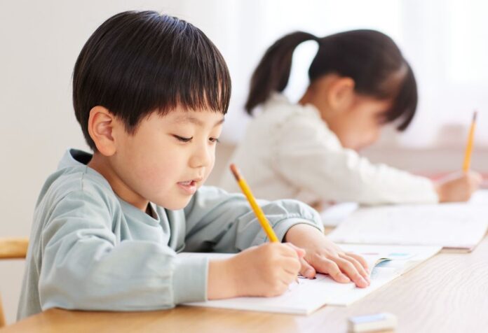 7 NGUYÊN TẮC NUÔI CON QUAN TRỌNG DÀNH CHO CHA MẸ