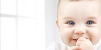 SỰ HIỆN DIỆN HỢP LÝ CỦA CHA MẸ THEO TỪNG GIAI ĐOẠN PHÁT TRIỂN Ở TRẺ