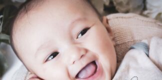 “GIÁO DỤC ĐẦU TIÊN KHÔNG DÀNH CHO TRẺ – MÀ DÀNH CHO CHA MẸ”