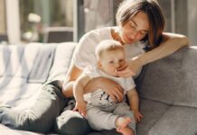 Một số lời khuyên dành cho mẹ khi bạn phải đi làm trở lại để giúp trẻ nhanh chóng làm quen với cảm giác vắng mặt mẹ Một số lời khuyên dành cho mẹ khi bạn phải đi làm trở lại để giúp trẻ nhanh chóng làm quen với cảm giác vắng mặt mẹ
