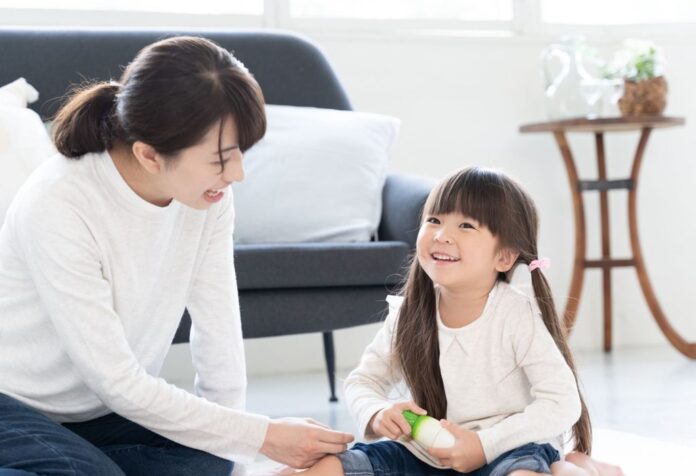 noi-the-nao-de-tre-hieu-nghe-loi-va-lam-theo NÓI NHƯ THẾ NÀO ĐỂ TRẺ HIỂU-NGHE LỜI VÀ LÀM THEO