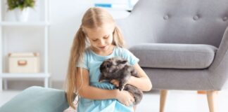 Ảnh hưởng từ bạn bè và cách cha mẹ có thể đồng hành cùng con